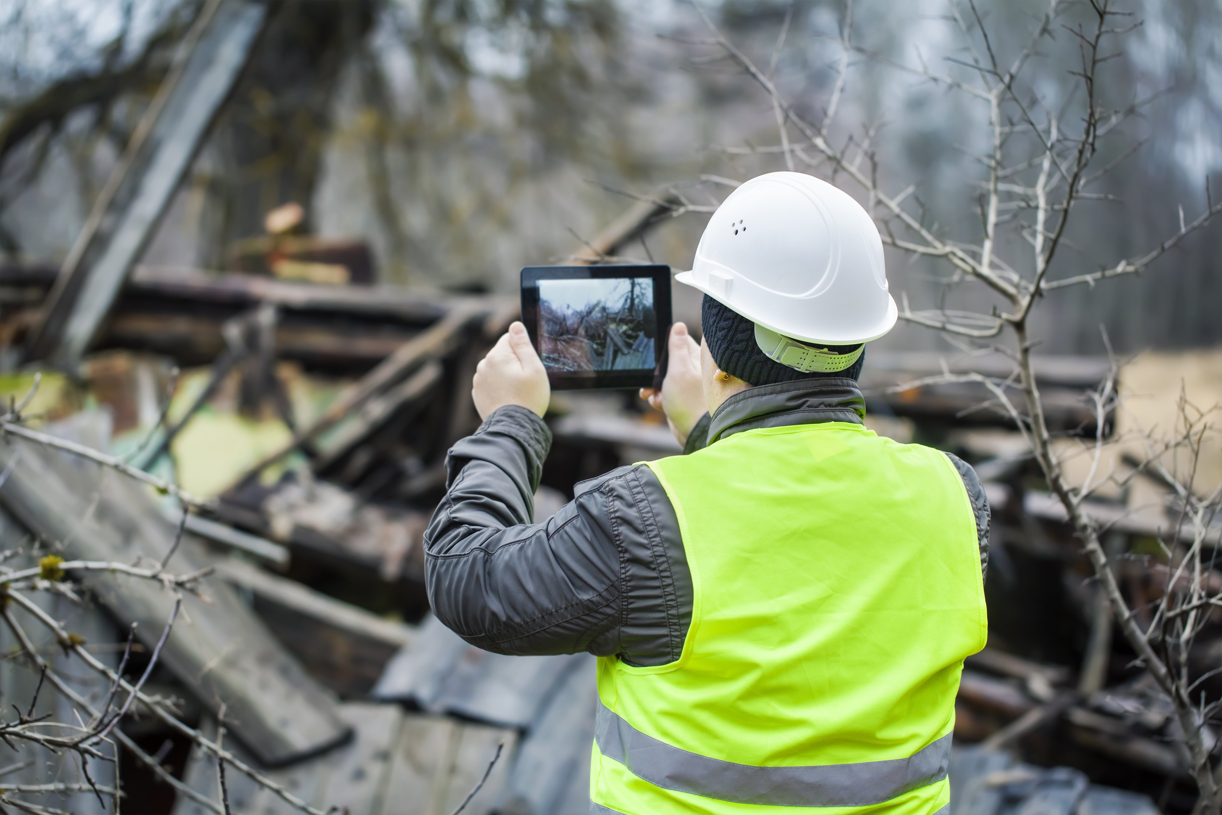 Telecom and utility workforce of the future, building a digital culture | IQGeo 